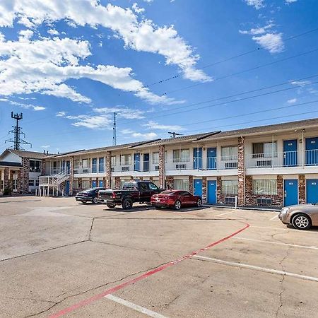Motel 6 Fort Worth - Northside Exterior photo