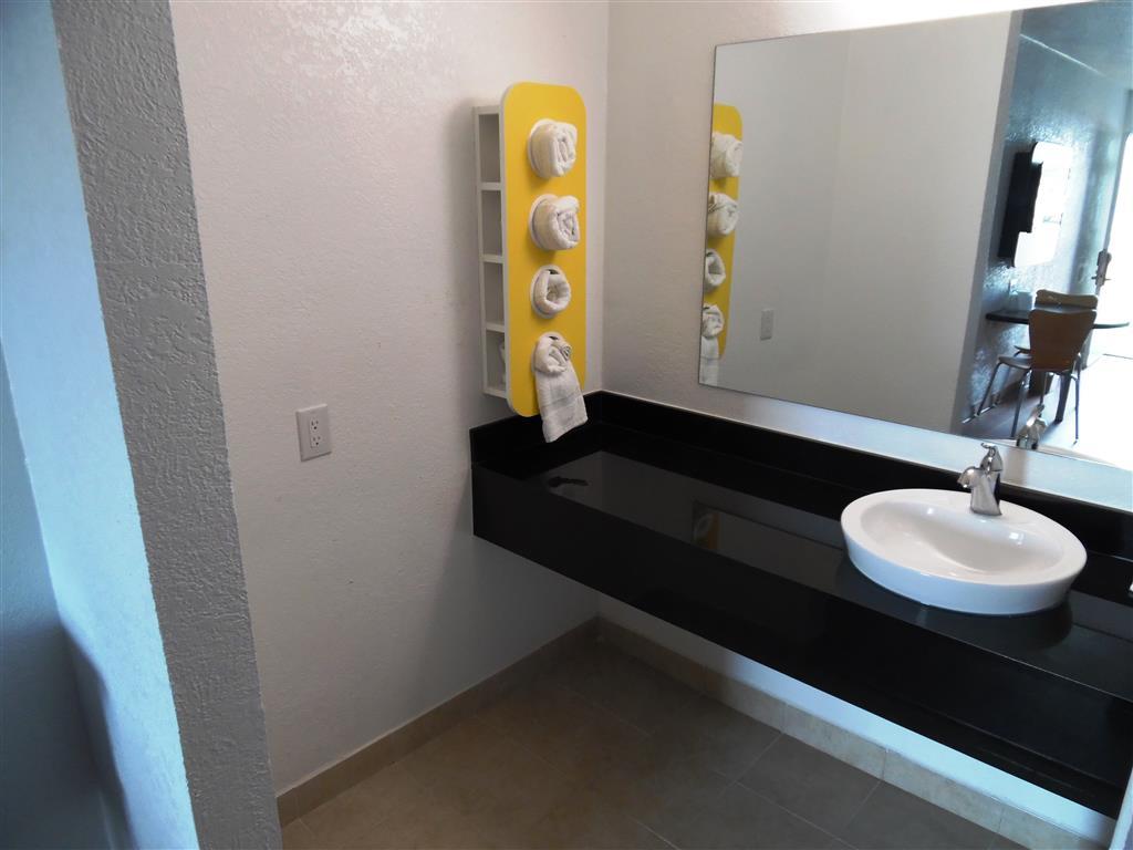 Motel 6 Fort Worth - Northside Room photo